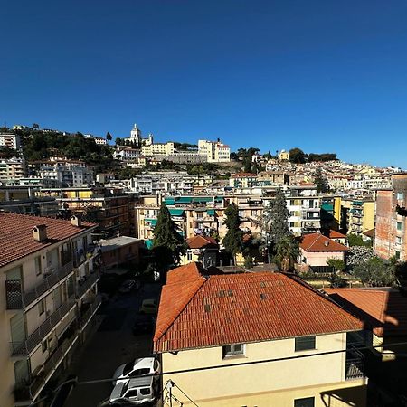 Appartamento Corso Degli Inglesi 178 Sanremo Esterno foto